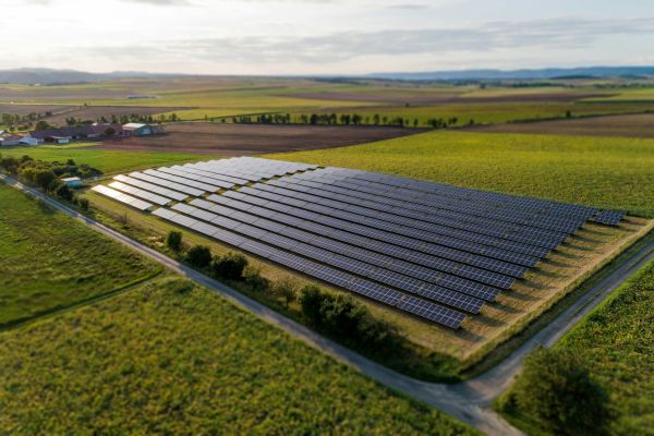 Panneau solaire photovoltaïque : l'avis des clients en lumière