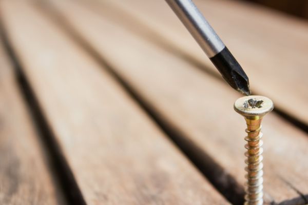 Top astuces et recommandations pour choisir des vis à bois